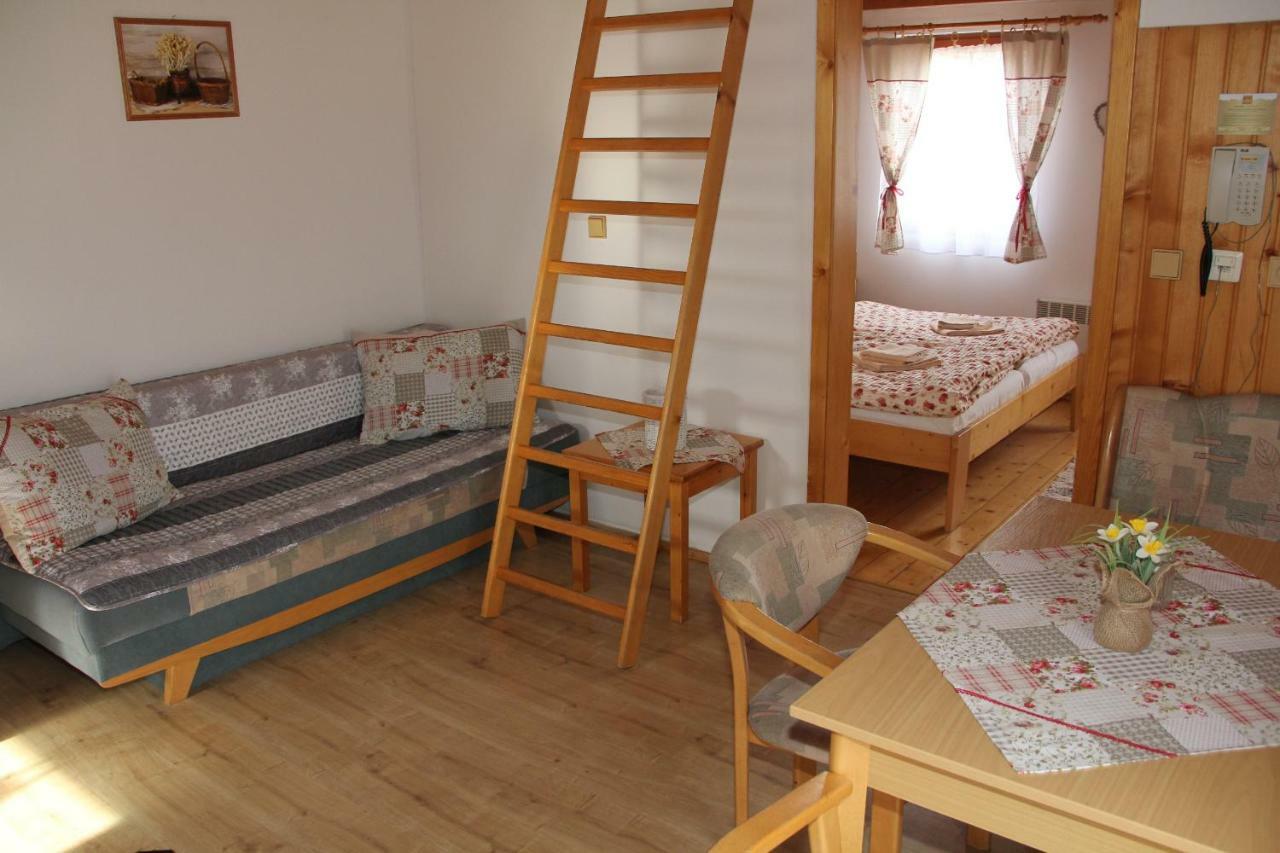 Chatky 101 A 411 Tatralandia Liptovský Mikuláš Εξωτερικό φωτογραφία